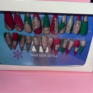 Glittery Red and Green Press-On Nails